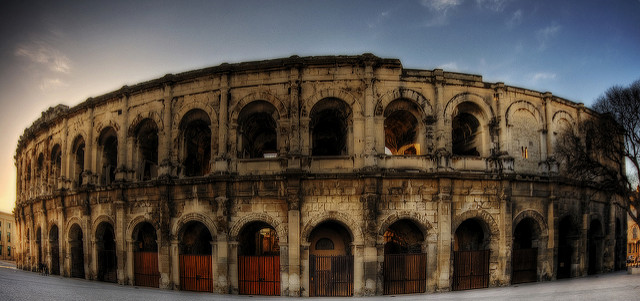 nimes