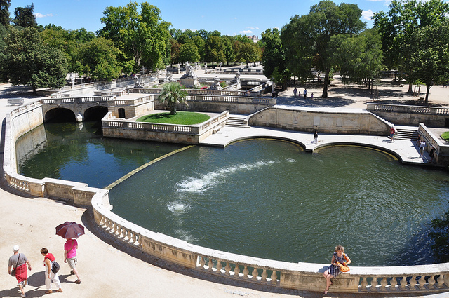 nimes