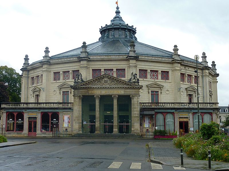 cirque jules verne