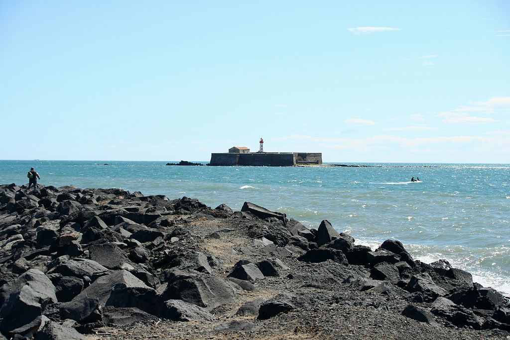 le fort de brescou vu du cap