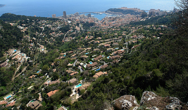 Monaco royaume plage ville montagne etat