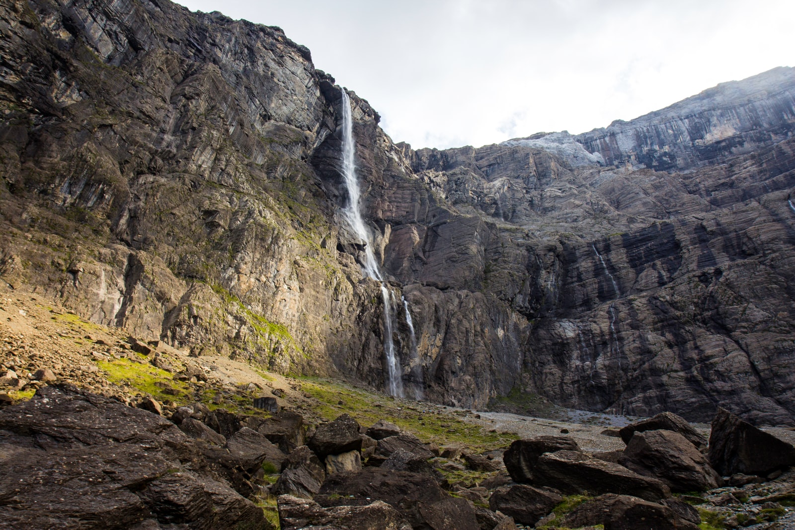 Cirque de Gavarnie ete vacances montagne Plare