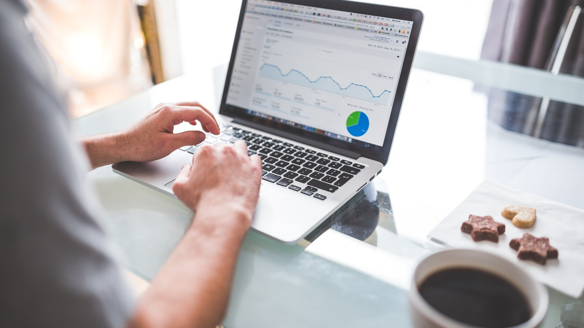 Pourquoi analyser en profondeur votre site et comment Google Analytics 4 peut vous aider ?