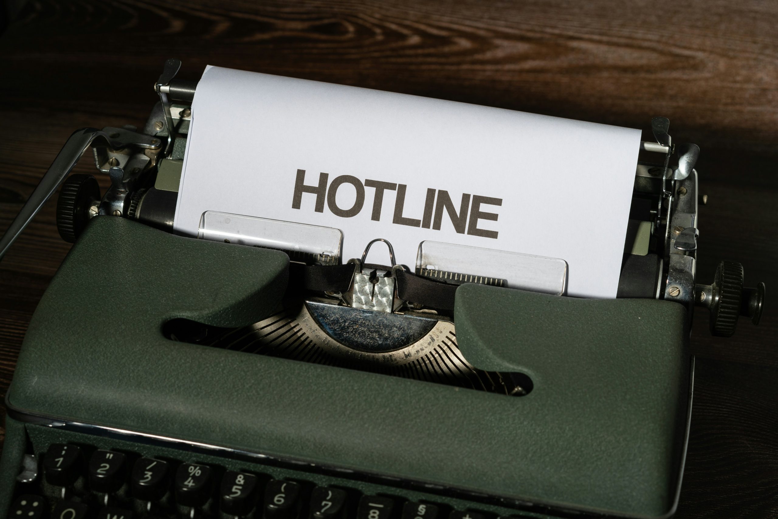 découvrez nos services professionnels de hotline pour bénéficier d'un support technique de qualité et résoudre vos problèmes informatiques rapidement.