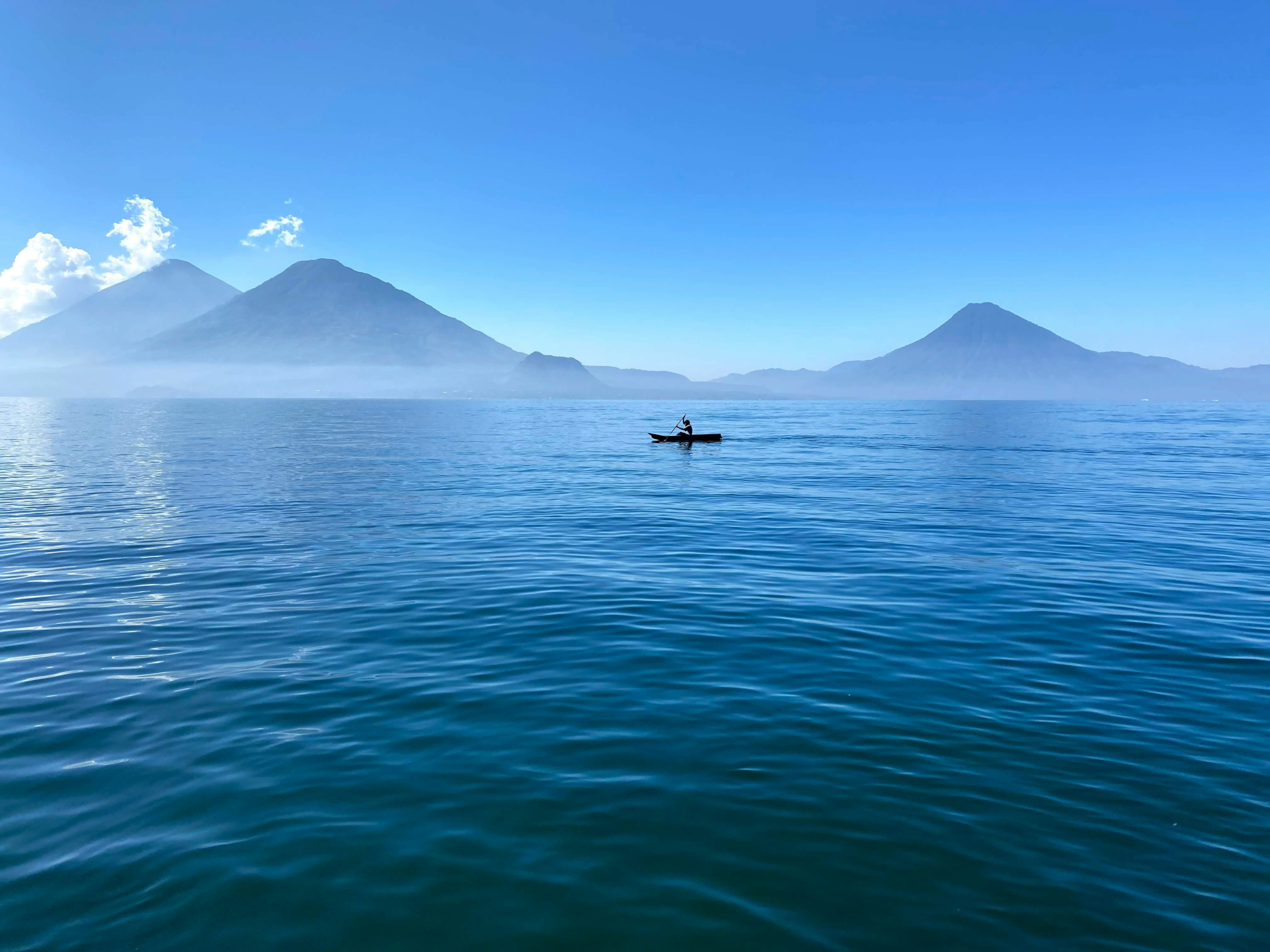 découvrez le paradis sur terre avec des paysages à couper le souffle, une nature luxuriante et une sérénité absolue.