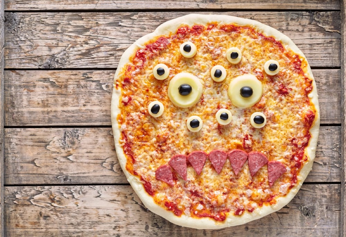 Pizzas avec des yeux pour Halloween