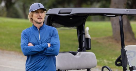 Stick: le prime immagini della serie comedy Apple TV+ con Owen Wilson