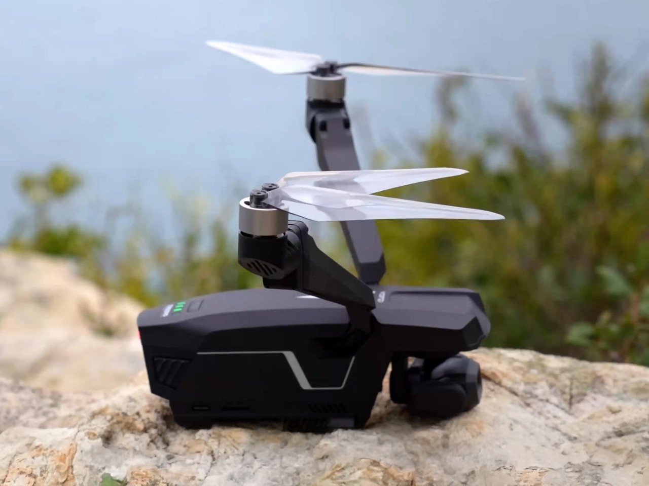 V-Copter Falcon Mini avec des mouvements dynamiques