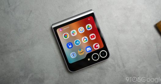 Maximisez votre expérience : le Galaxy Z Flip optimise les applications sur l'écran de couverture avec One UI 7.