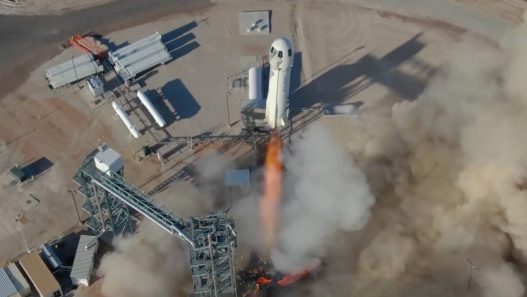 Blue Origin établit un record avec le lancement du premier équipage entièrement féminin sur New Shepard