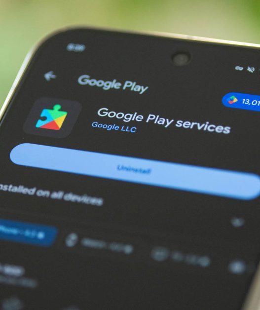 Bug gênant : des utilisateurs Android confrontés à une demande récurrente de mise à jour des services Google Play