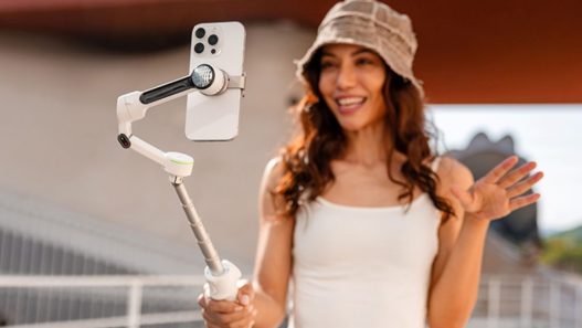 Comparatif des stabilisateurs pour smartphone Insta360 : flow 2 pro, flow pro et flow détaillés