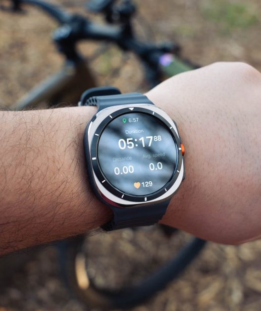 La Galaxy Watch Ultra : l'alliée incontournable des cyclistes